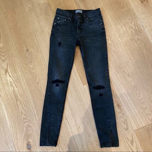 Boyish - Riley Mid Rise Split Hem Jeans in Color To Catch A Thief Black - Picture 1 of 8